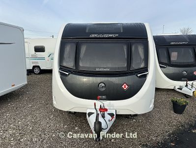 Swift Challenger Fairway Platinum X 880 2021  Caravan Thumbnail