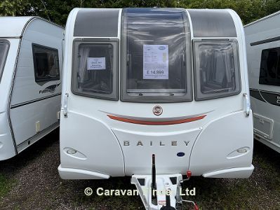 Used Bailey Unicorn Valencia S3 2016 touring caravan Image