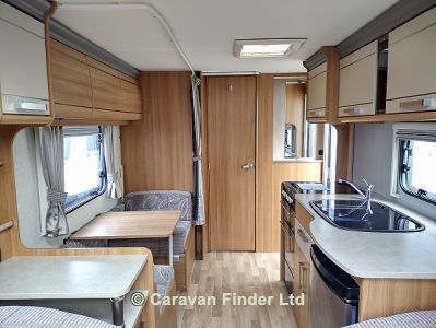 Used Coachman VIP 520 2012 touring caravan Image