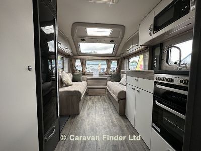 New Swift Challenger Grande SE 670 2025 touring caravan Image