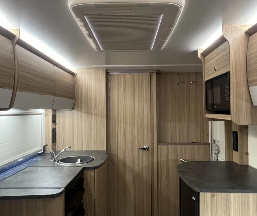 Used Bailey Phoenix Plus 420-Limited Edition 2021 touring caravan Image
