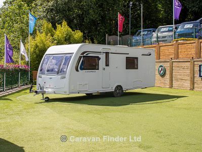 Used Lunar Cosmos 554 2016 touring caravan Image
