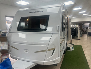 New Weinsberg CaraOne 400LK 2024 touring caravan Image